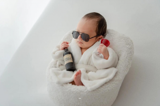 桂平宝宝被蜜蜂蛰了